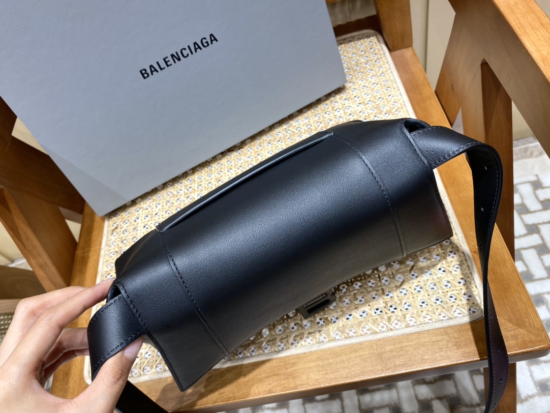 Balenciaga Downtown 29CM BAG 671353黑色/黑扣