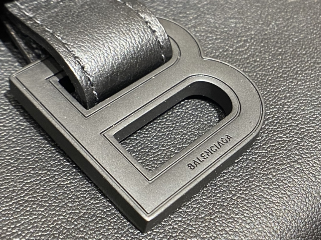 Balenciaga Downtown 29CM BAG 671353黑色/黑扣