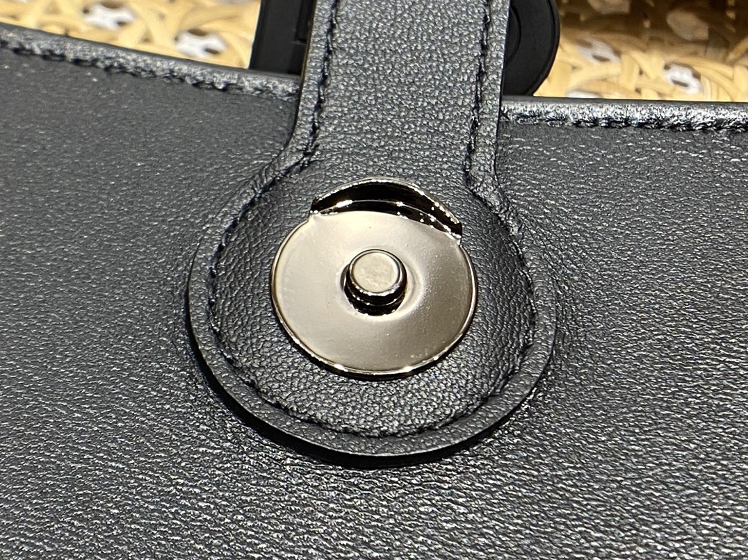 Balenciaga Downtown 29CM BAG 671353黑色/黑扣