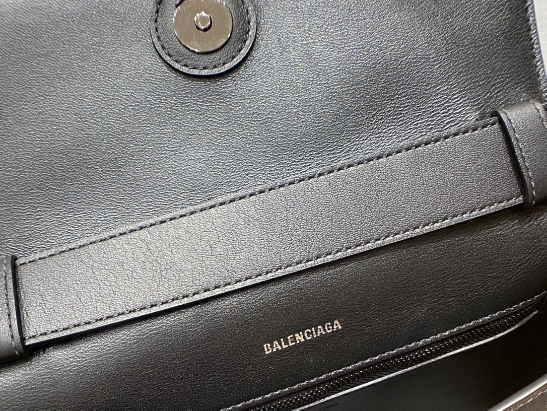 Balenciaga Downtown 29CM BAG 671353黑色/黑扣