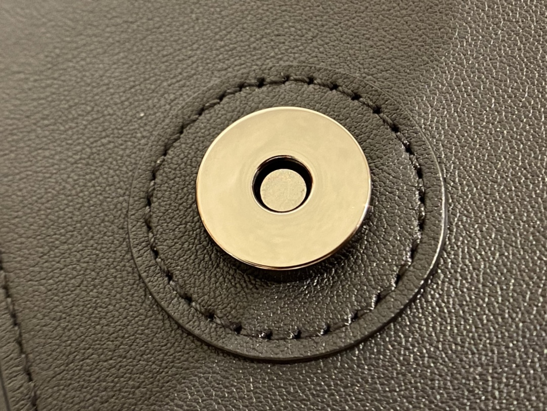 Balenciaga Downtown 29CM BAG 671353黑色/黑扣