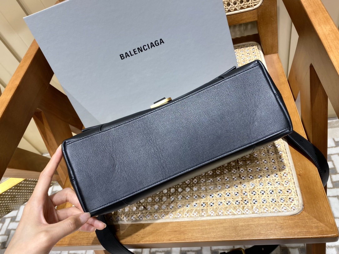 Balenciaga Downtown 29CM BAG 671353黑色/金扣