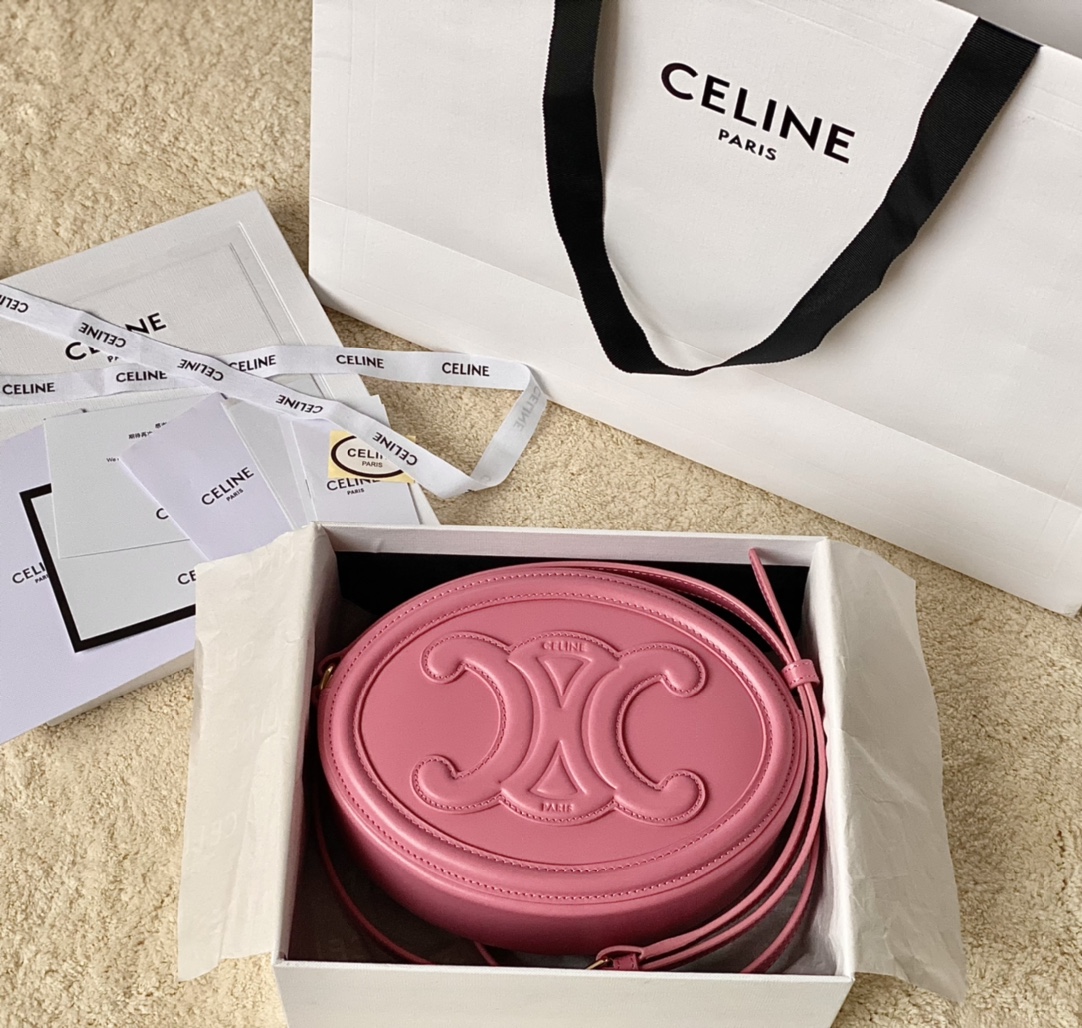 CELINE 光滑牛皮革斜挎椭圆形猪鼻子包 198603粉色