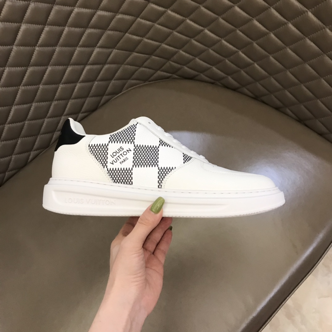 LV/路易威登   棋盘格印花头层牛皮制作男士经典休闲运动鞋