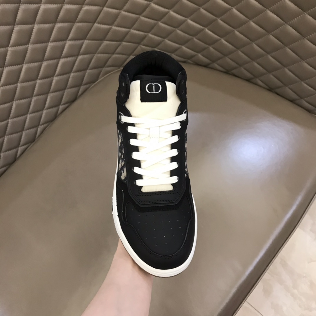 DIOR迪奥 光滑牛皮革精心制作高帮B27休闲运动鞋