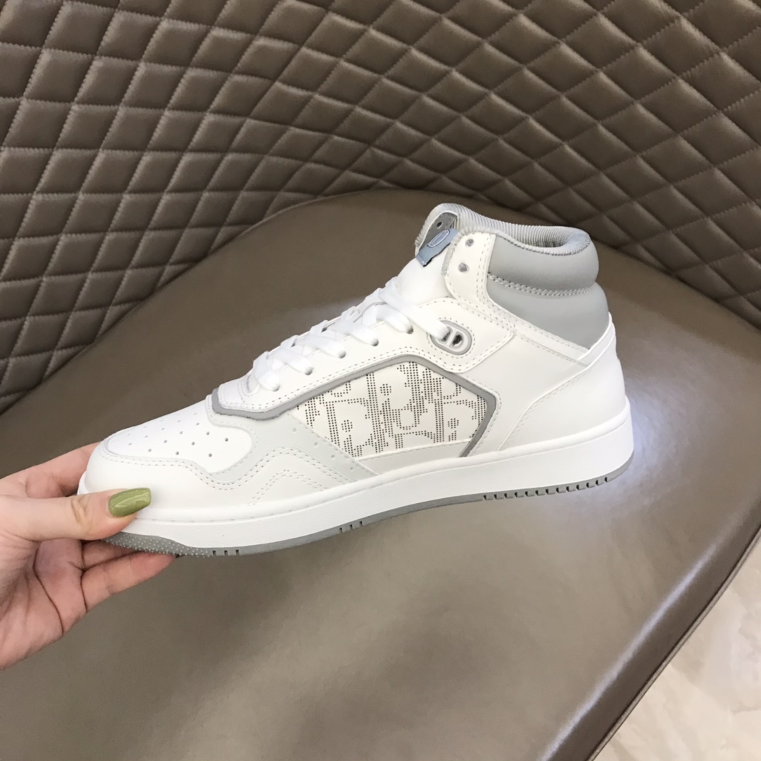 DIOR迪奥 光滑牛皮革精心制作高帮B27休闲运动鞋