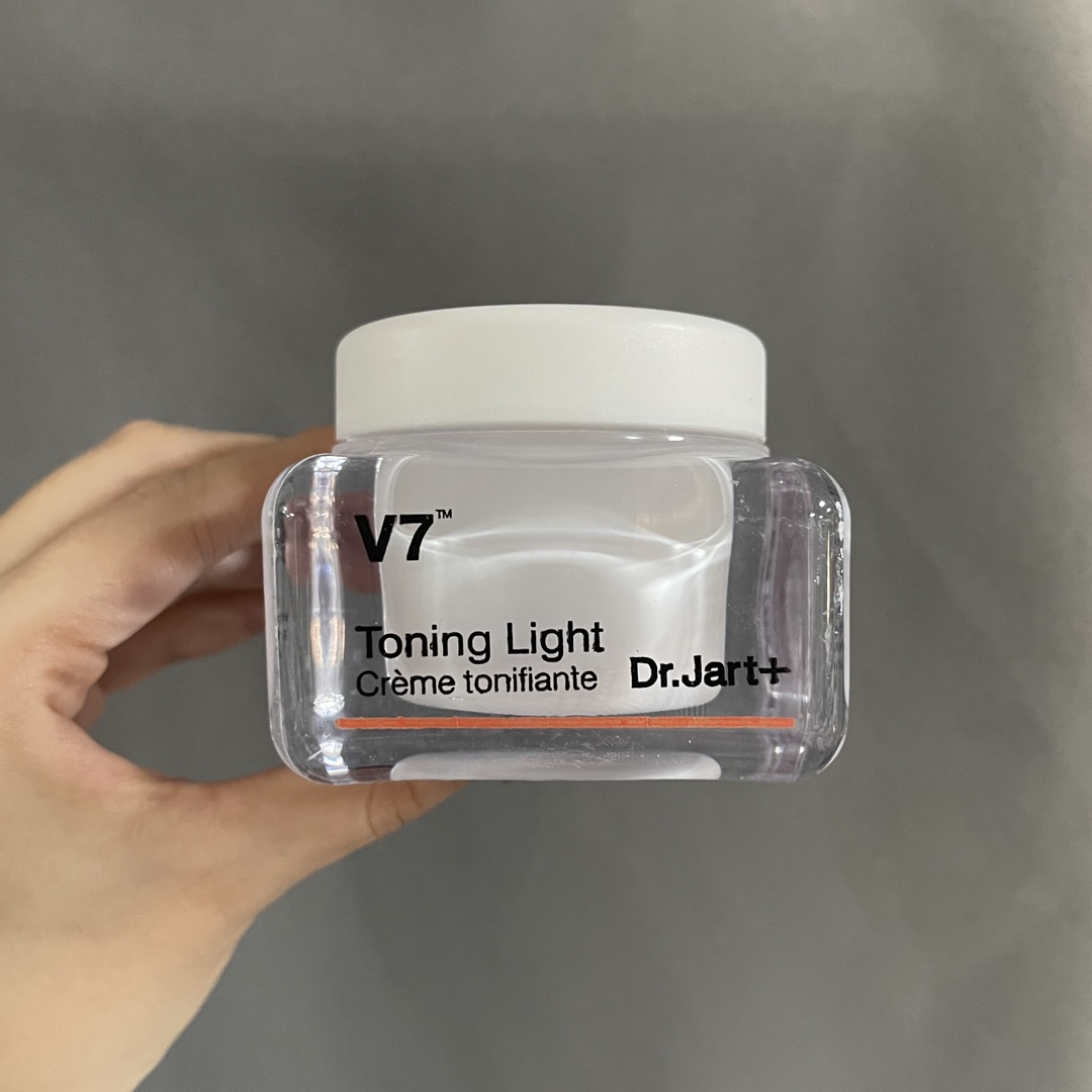 Dr.Jart+ V7 Toning Light Cream - Visibly Brightens Dull Skin, 50ml 7 i1654522128 9905 5