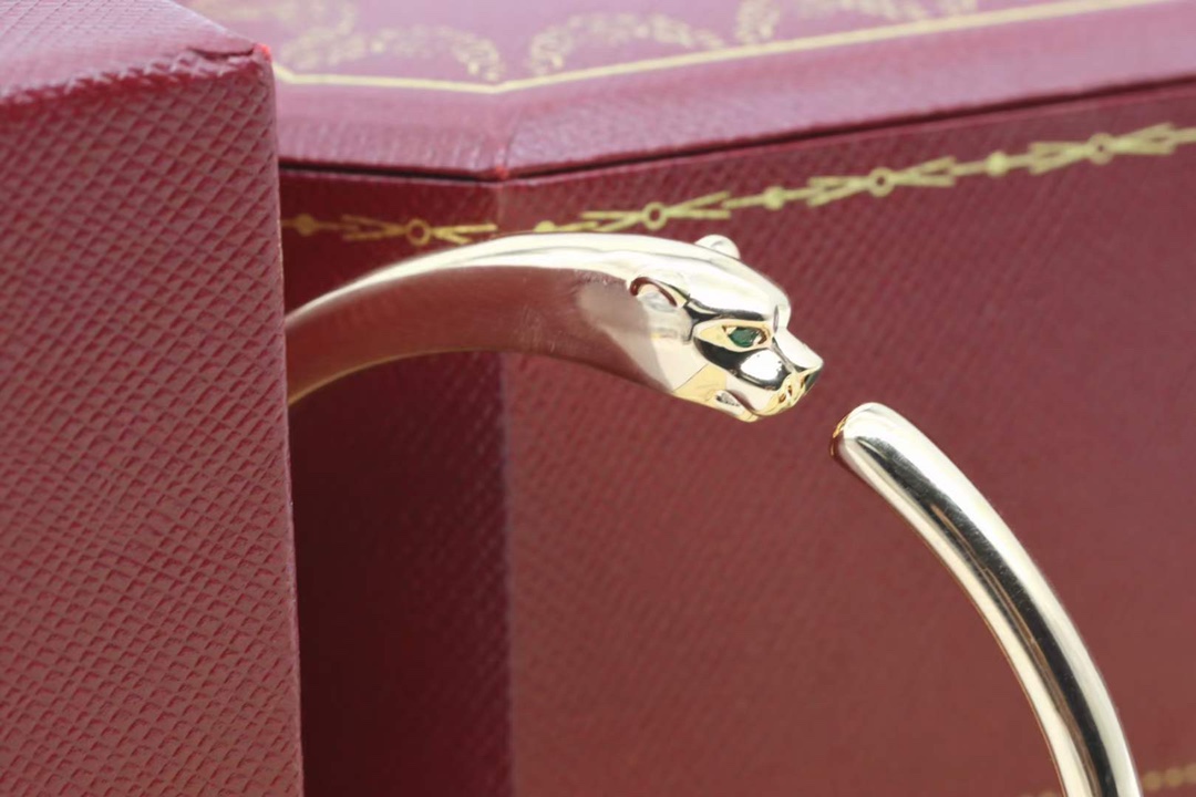 Cartier Cartier 高级珠宝系列 玫瑰金光面 豹子手镯