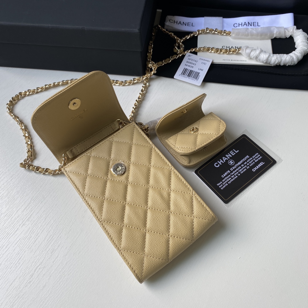 Chanel 小香22新款字母包到货 头层牛皮搭配新款luogo、同样是穿皮旁边钻石包围设计