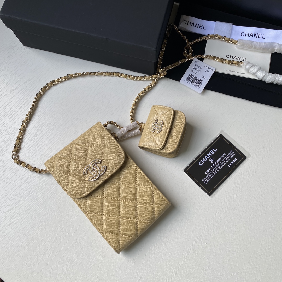 Chanel 小香22新款字母包到货 头层牛皮搭配新款luogo、同样是穿皮旁边钻石包围设计