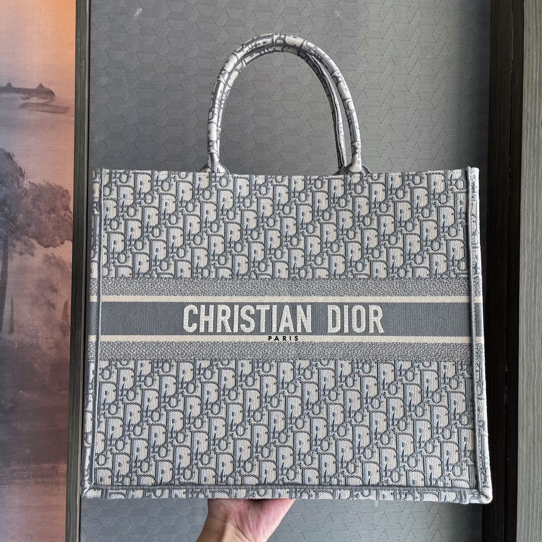 High Quality Customize
 Dior Book Tote Handbags Tote Bags Online From China Grey