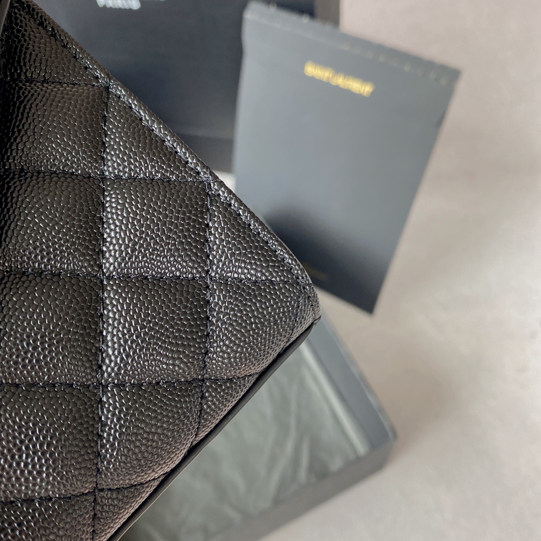 Louis Vuitton Haute Couture Classic Luxury Handbag Shoulder Crossbody 7
