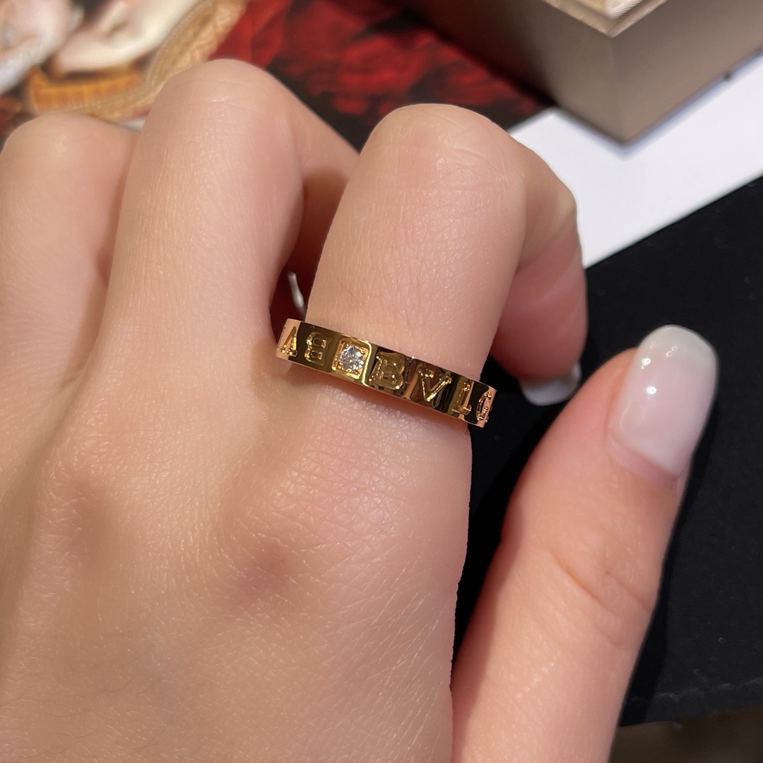 NO:677785,BR044# Baojia solitaire diamond ring, Baojia high-end jewelry craftsmanship, simple logo solitaire diamond ring, versatile and casual, thickly plated 18k gold, ring, gold, Cartier high-end jewelry19860909BR044#宝家单钻戒指 宝家高级珠宝工艺 简约logo单钻戒指 百搭休闲 厚镀18k黄金,,ring,gold,卡迪亚高端饰品,Jewelry