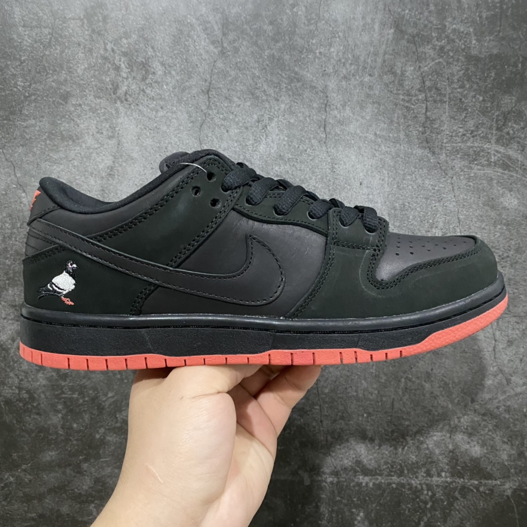 L版Staple x Nike SB Dunk Low 元年配色 黑鸽子联名🕊 发售货号:883232-008 诠释当前市面最高版 购入发售原鞋开发 原装麂皮定制原版皮料 细节匹配原鞋 诠释当前最高版本 区别市售先行版本‼️ 尺码:35.5 36 36.5 37.5 38 38.5 39 40 40.5 41 42 42.5 43 44 44.5 45 46-选品中心