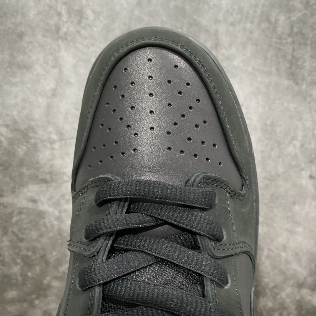 图片[5]-L版Staple x Nike SB Dunk Low 元年配色 黑鸽子联名🕊 发售货号：883232-008 诠释当前市面最高版 购入发售原鞋开发 原装麂皮定制原版皮料 细节匹配原鞋 诠释当前最高版本 区别市售先行版本‼️ 尺码：35.5 36 36.5 37.5 38 38.5 39 40 40.5 41 42 42.5 43 44 44.5 45 46-选品中心