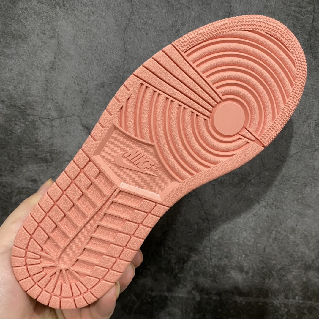 图片[8]-GC(dt)过验版 Air Jordan AJ1 Mid 中帮 粉绿 BQ6472-308 市面唯一纯原级别 无需拼图大几率过验 后跟方块横7针竖3针 全网唯一正确细节 全鞋电脑针车 完美零毛边处理 原厂内置全掌气垫 价格定位良心 平台专用代工流水线出品 一眼公司既视感 拿到手的一瞬间就与众不同 碾压市面所有版本 认准细节 全部原鞋开发 每一个配色都会采购原鞋确认细节 打破市面看图做货无好货之说 细节精确 所有配色原数据档案开发！ 尺码：36 36.5 37.5 38 38.5 39 40 40.5 41 42-选品中心