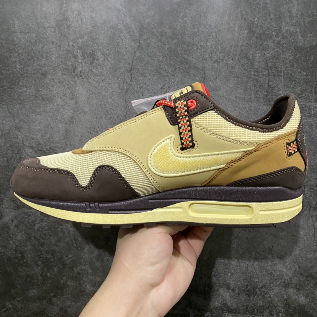 图片[2]-H12出品 年度鞋王TS X Air MAX 1 经典倒钩 卡其配色 最早高成本购入原鞋 原厂无色差皮料 绒感十足 卡色完美同步公司货 50块一对原厂swoosh钩子 唯一采用正确织带 唯一原厂尼龙鞋带 所见即得 货号： DO9392 200 尺码：36 36.5 37.5 38 38.5 39 40 40.5 41 42 42.5 43 44 44.5 45 46 47.5-选品中心