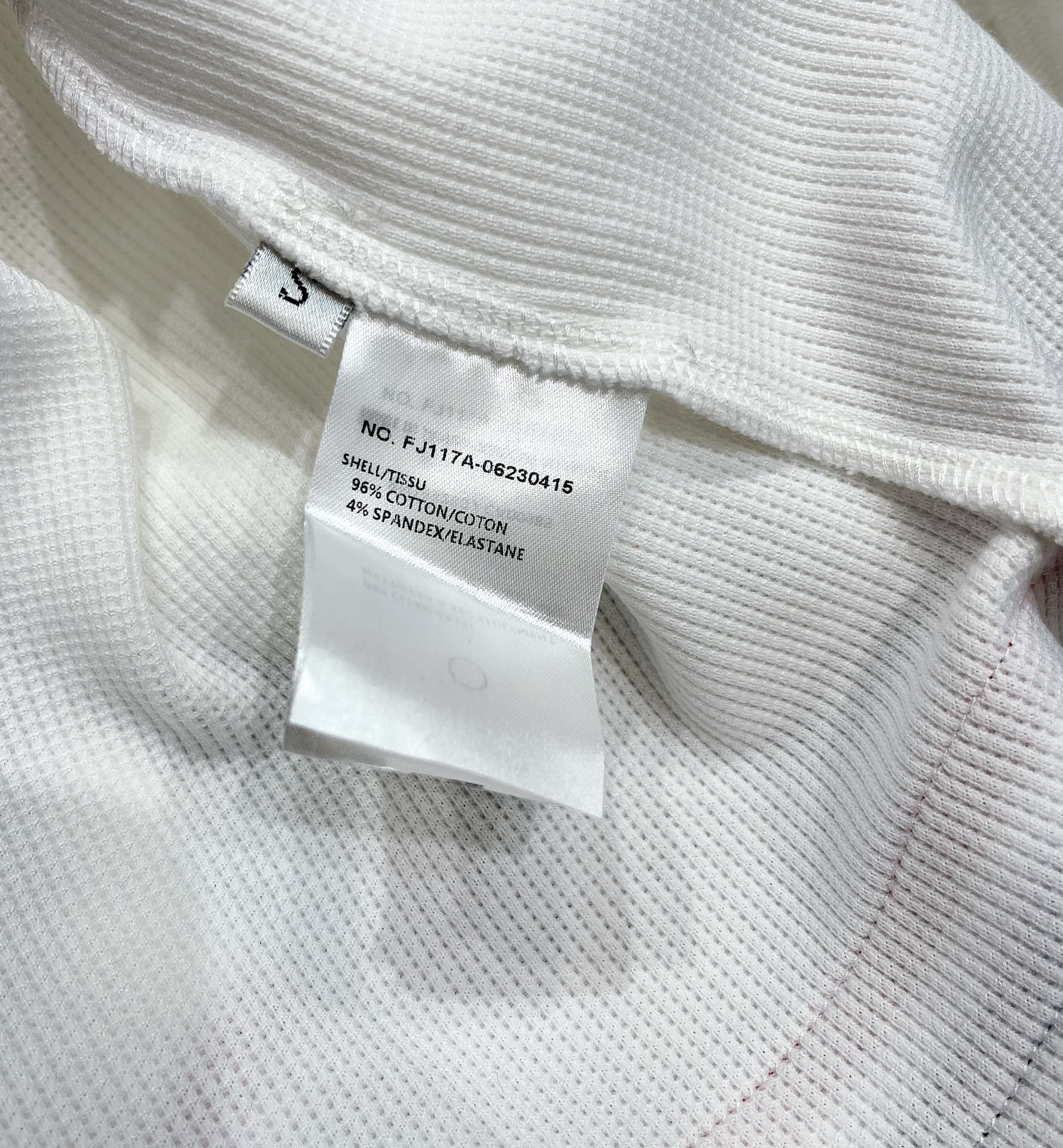 Exclusive Thom Browne Women’s Suit: Classic Design, High Quality, College Style Details - 图片 9