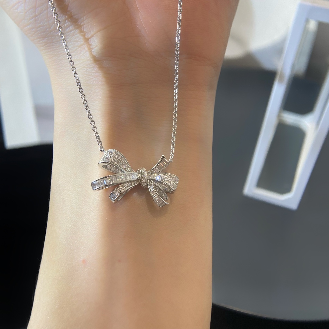 Elegante Collar con Diamantes y Lazo de Graff Bow en Plata 925 4 i1654688378 7051 0