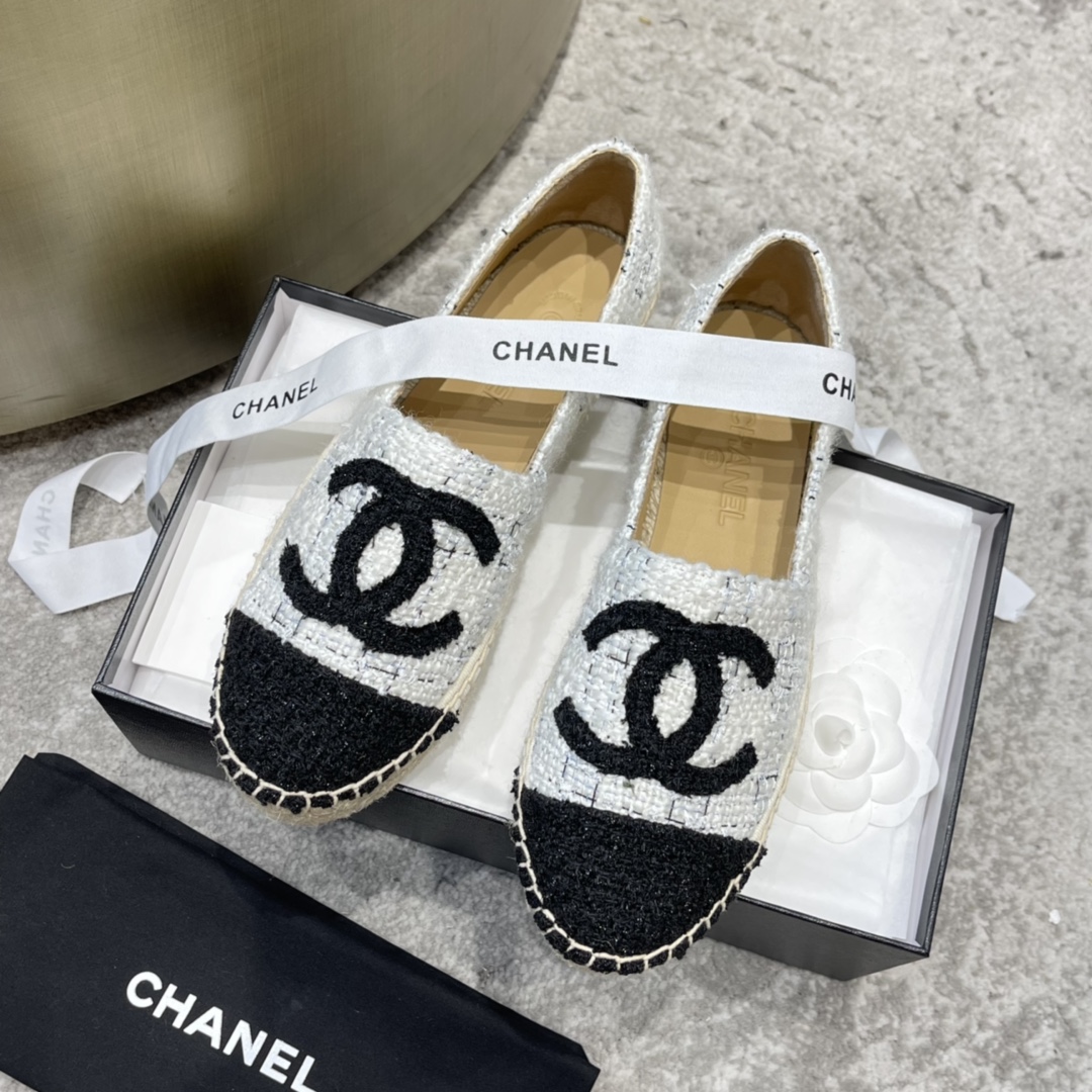 CHANEL эспадрильи классические комбинированные из ткани и кожи импортная ткань кожа ягнёнка из бутика подходят для дома и путешествий