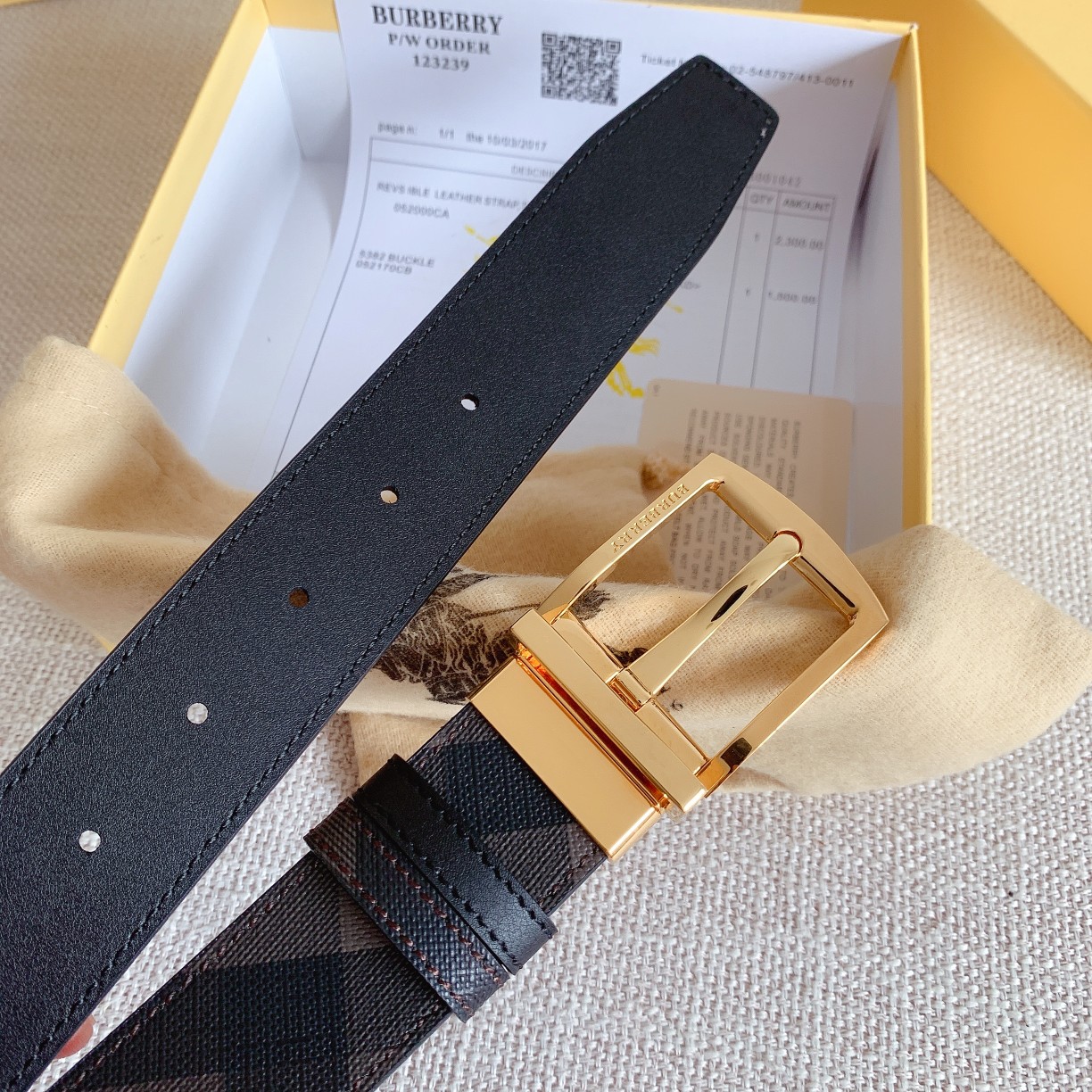 Burberry.巴宝莉全套包装精品