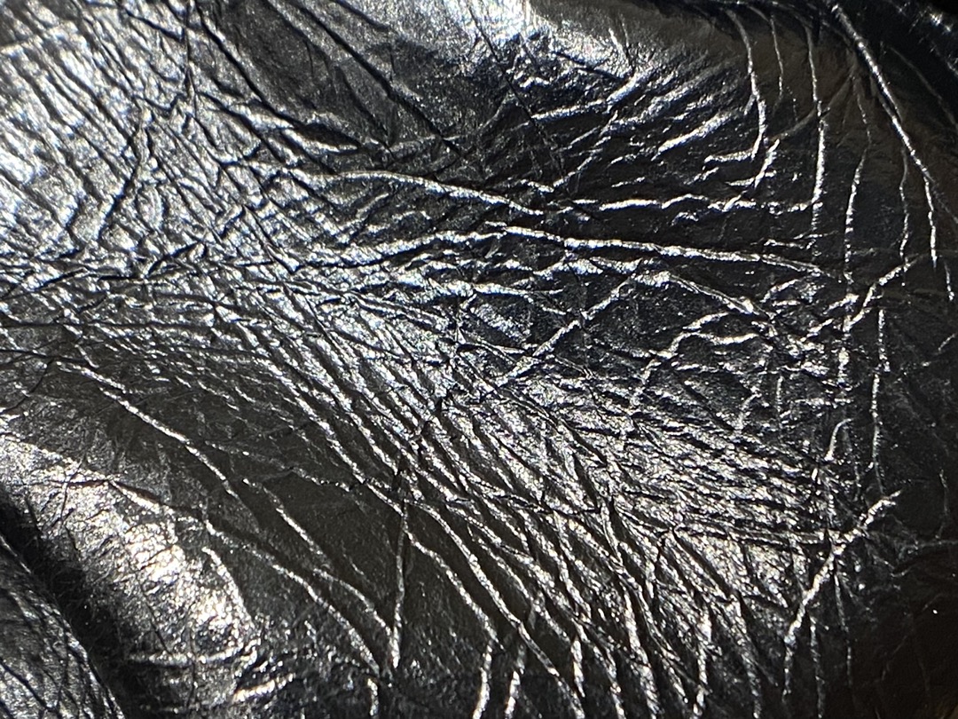 Balenciaga Le Cagole 26CM 抓皱牛皮月牙包 671309黑色