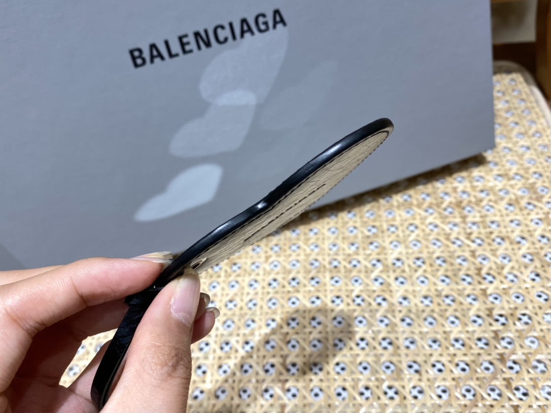 Balenciaga Le Cagole 26CM 抓皱牛皮月牙包 671309黑色