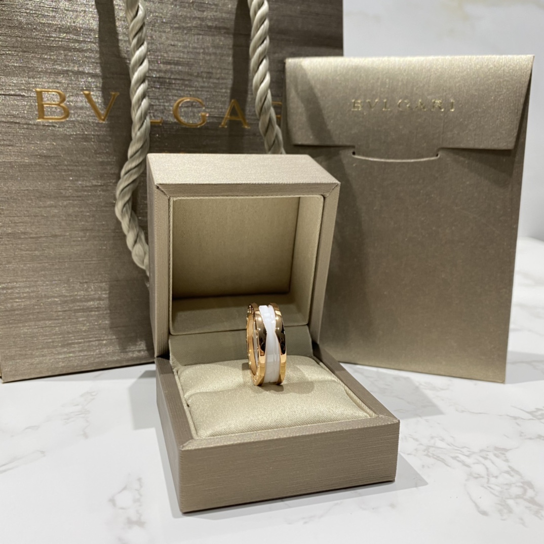 Bvlgari ring