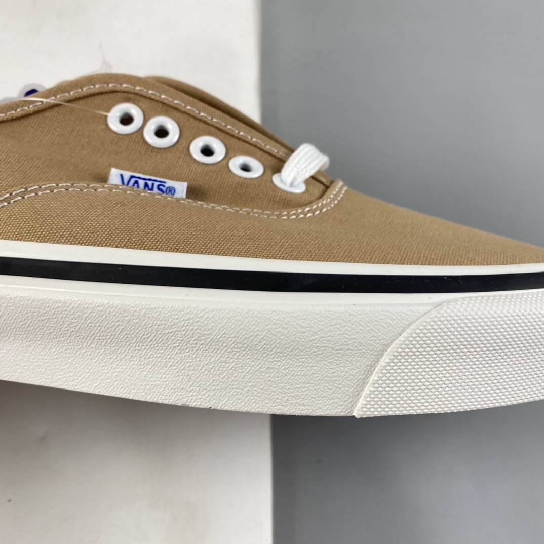 P120  Vans Authentic 万斯安纳海姆经典奶茶色低帮帆布鞋 VN0A38ENV7K