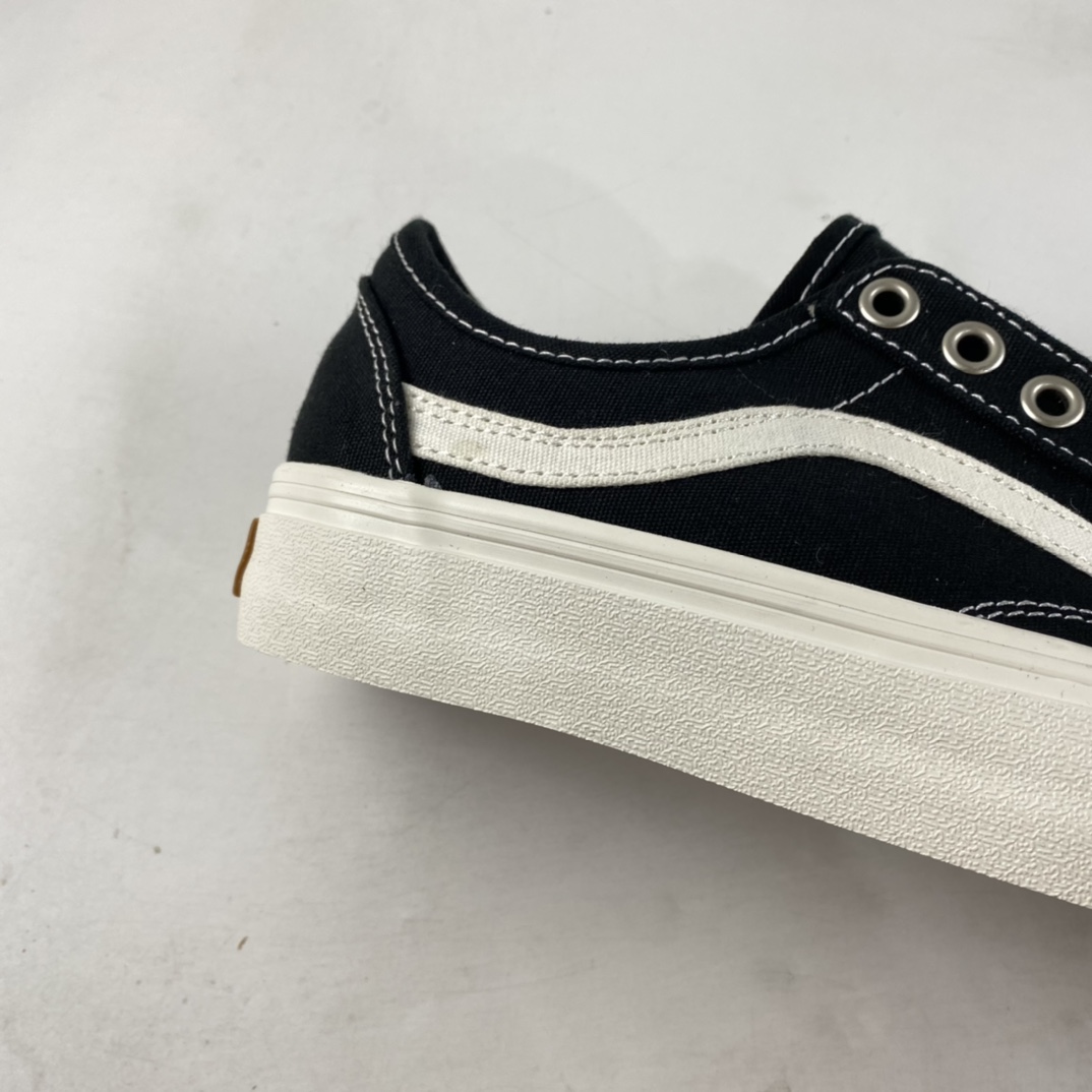 P150  Vans Old Skool Tapered 黑白经典低帮休闲板鞋 VN0A54F49FN