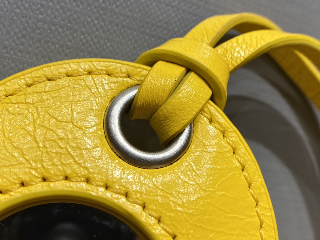 Balenciaga Le Cagole 26CM 抓皱牛皮月牙包 671309亮黄色