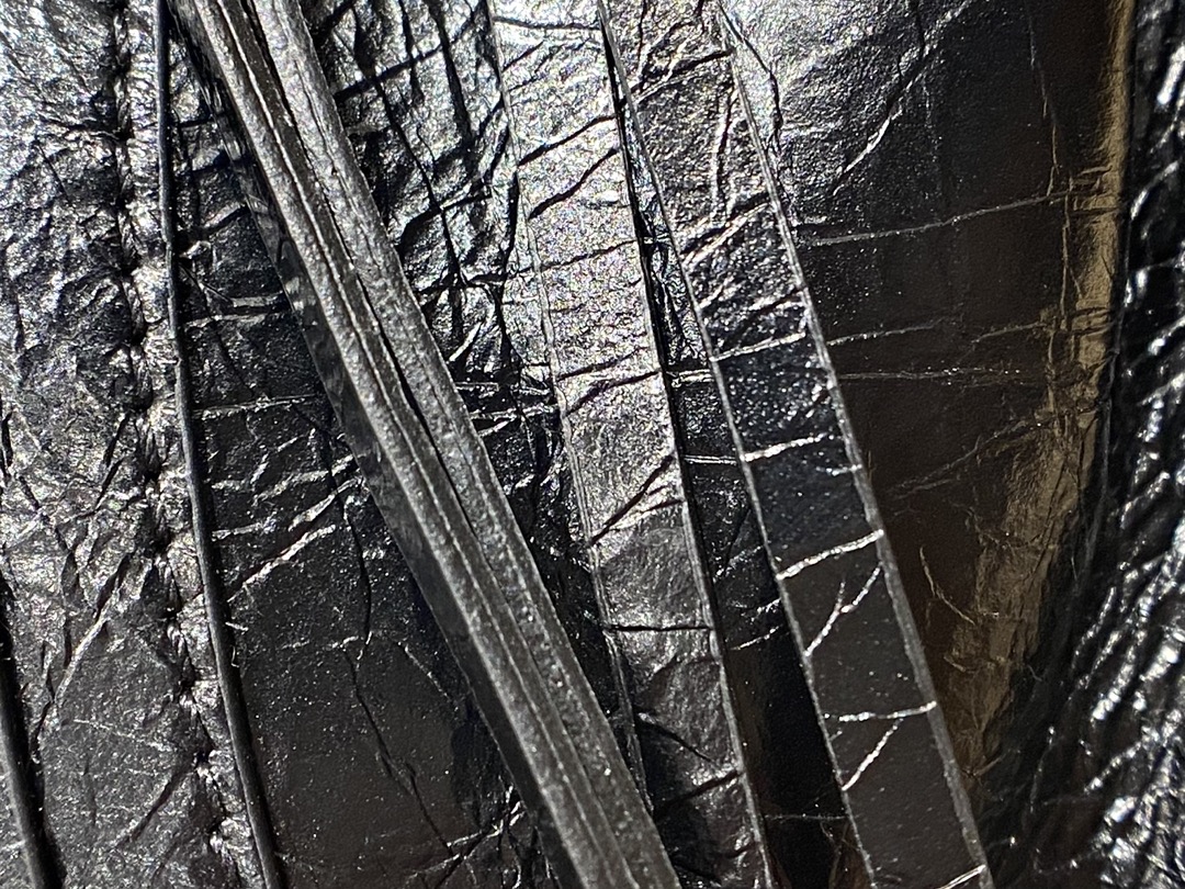 Balenciaga 秋冬新款 Le Cagole 33CM 月牙包 671307黑色