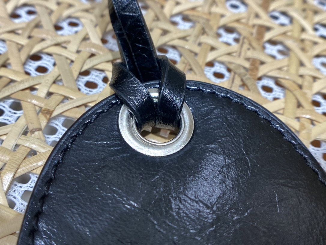 Balenciaga 秋冬新款 Le Cagole 33CM 月牙包 671307黑色