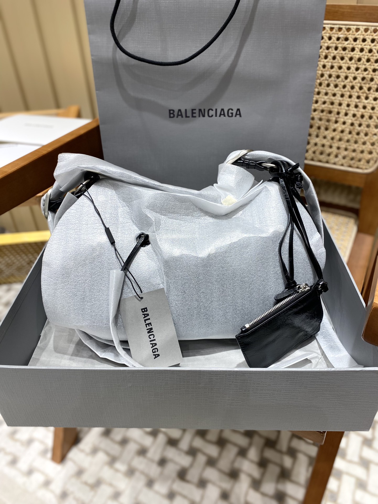 Balenciaga 秋冬新款 Le Cagole 33CM 月牙包 671307黑色