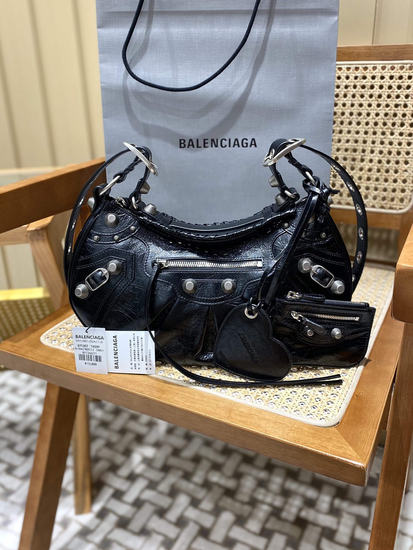 Balenciaga 秋冬新款 Le Cagole 33CM 月牙包 671307黑色