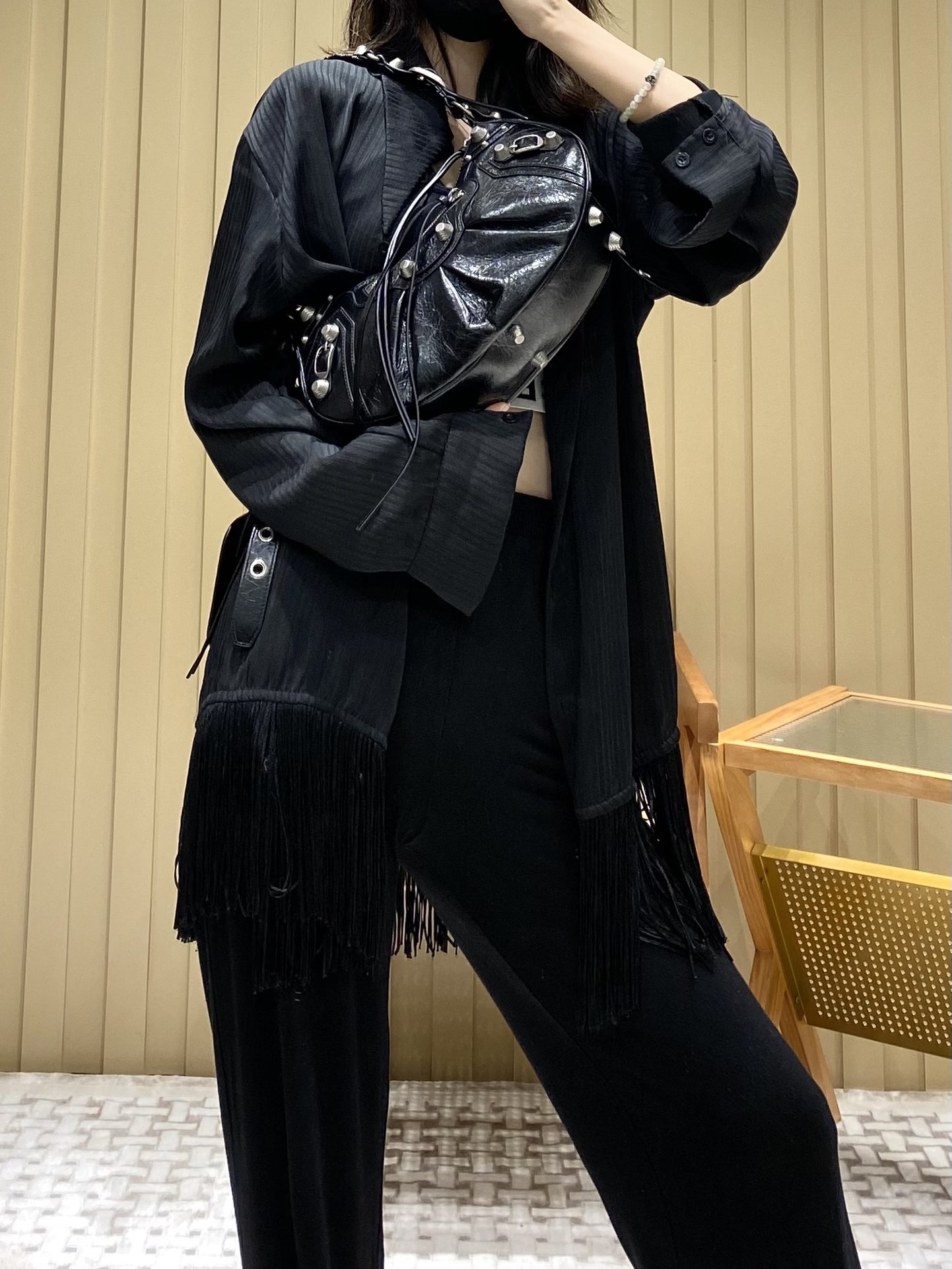 Balenciaga 秋冬新款 Le Cagole 33CM 月牙包 671307黑色