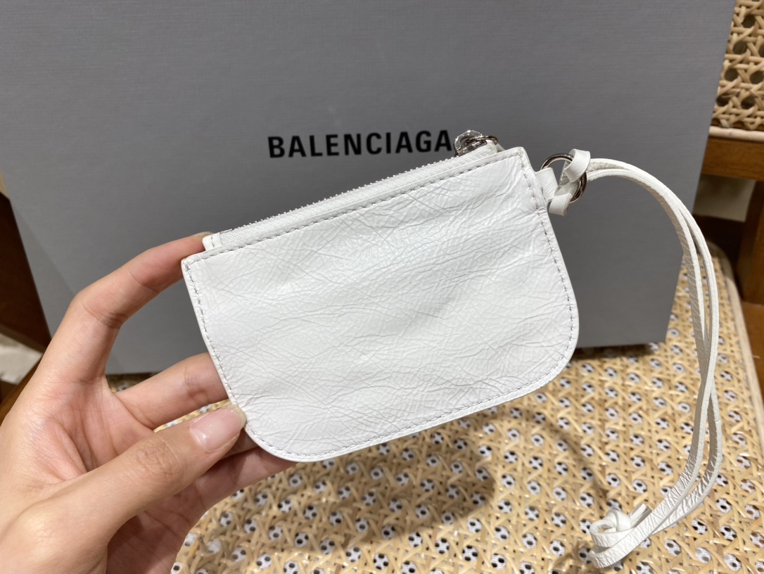 Balenciaga 秋冬新款 Le Cagole 33CM 月牙包 671307白色