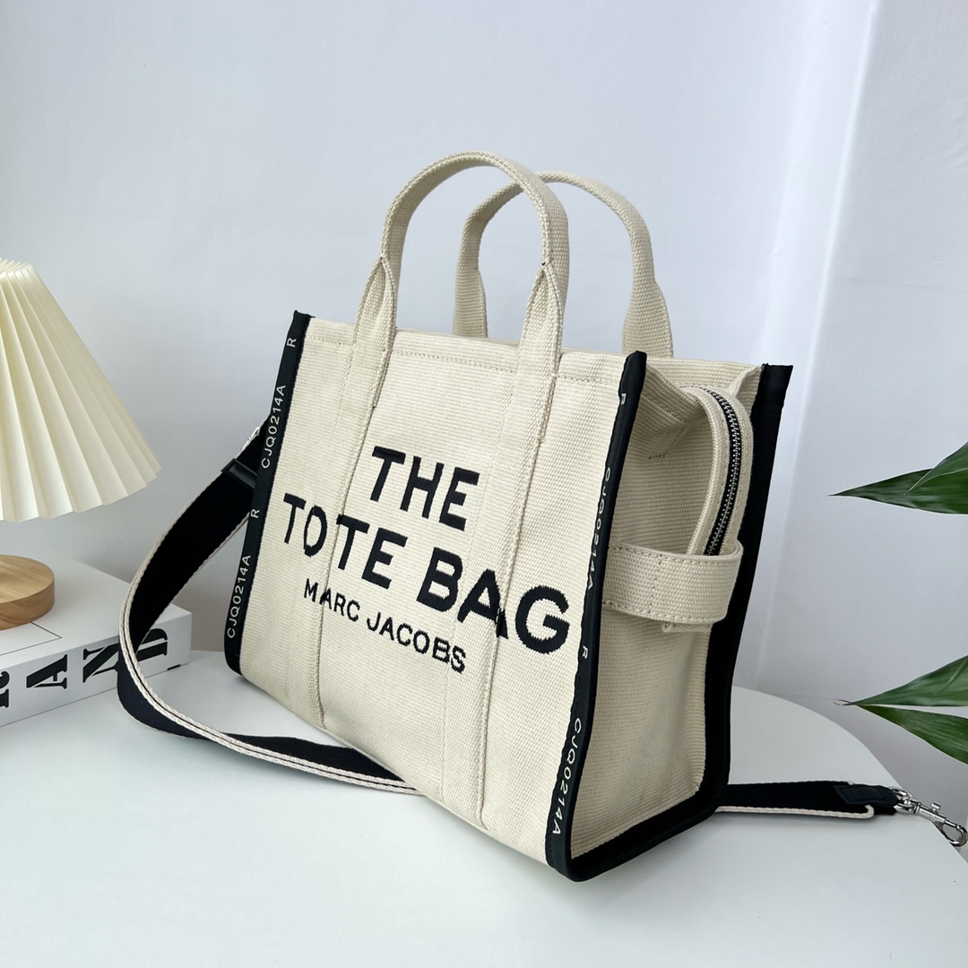 Marc Jacobs 小号 33cm
