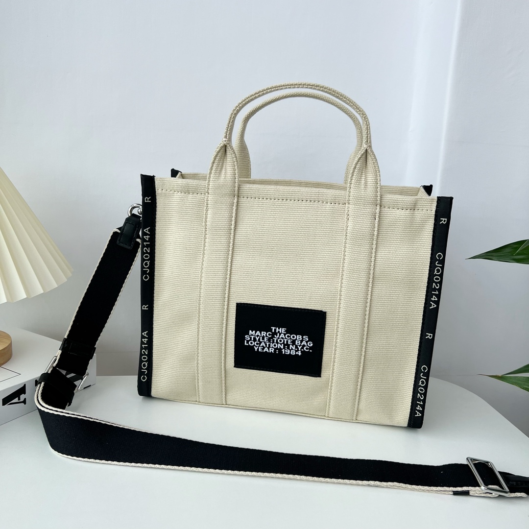Marc Jacobs 小号 33cm