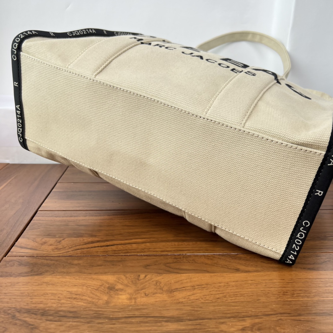 Marc Jacobs 大号 41cm