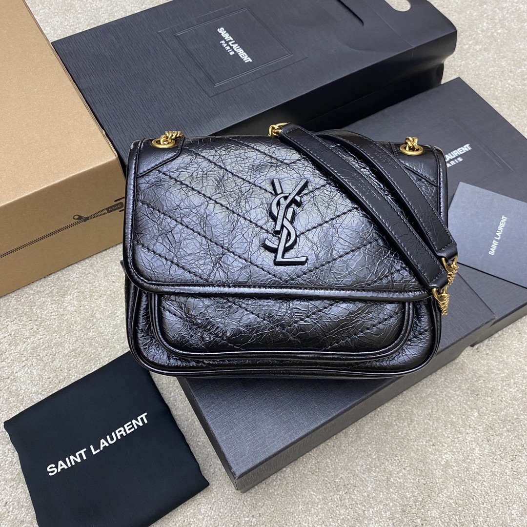 Saint Laurent Niki Baby Black Leather Shoulder Bag, 22cm 2 i1654765504 1063 0