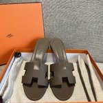 Hermes Shoes High Heel Pumps Elephant Grey Sewing Summer Collection