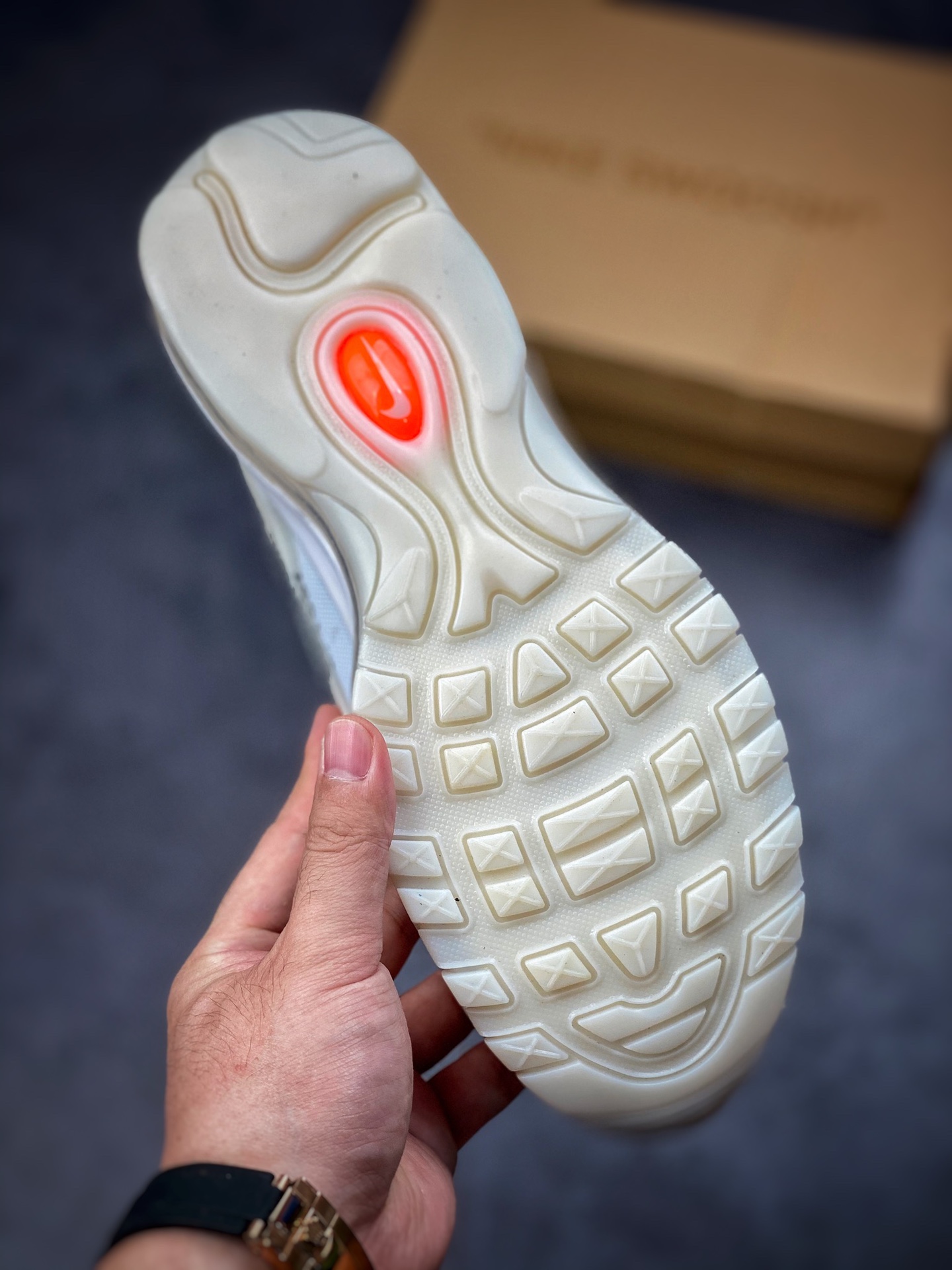 260 Off-White X Nike Air Max 97 OG OW 子弹限量联名系列AJ4585-100