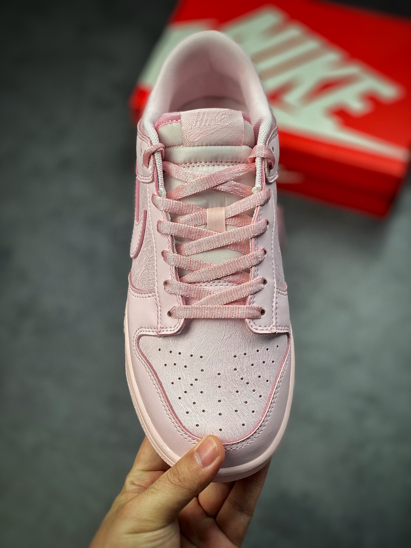 320 Nike SB Dunk Low “Cacao Wow”骚粉 921803-601