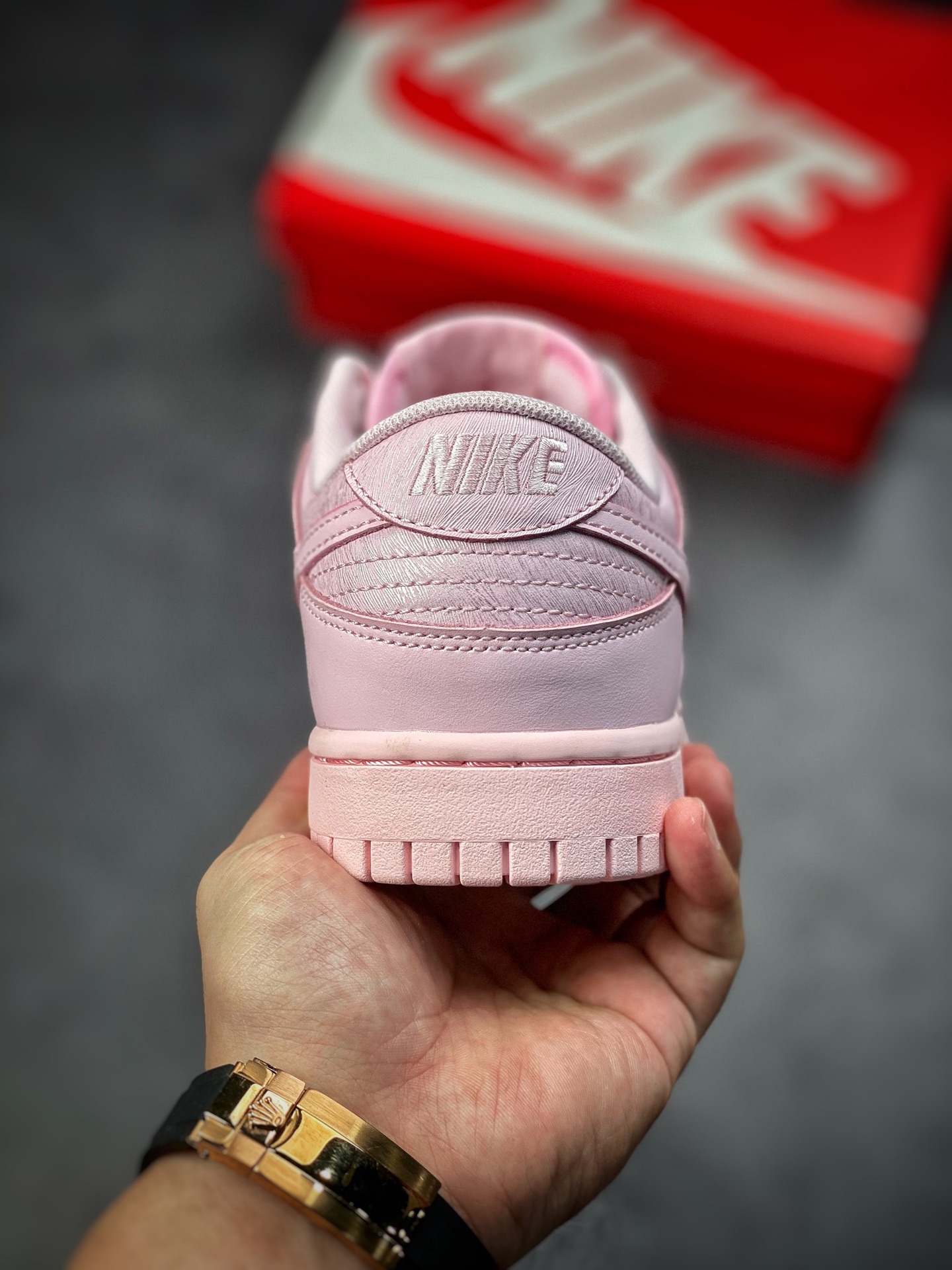 320 Nike SB Dunk Low “Cacao Wow”骚粉 921803-601
