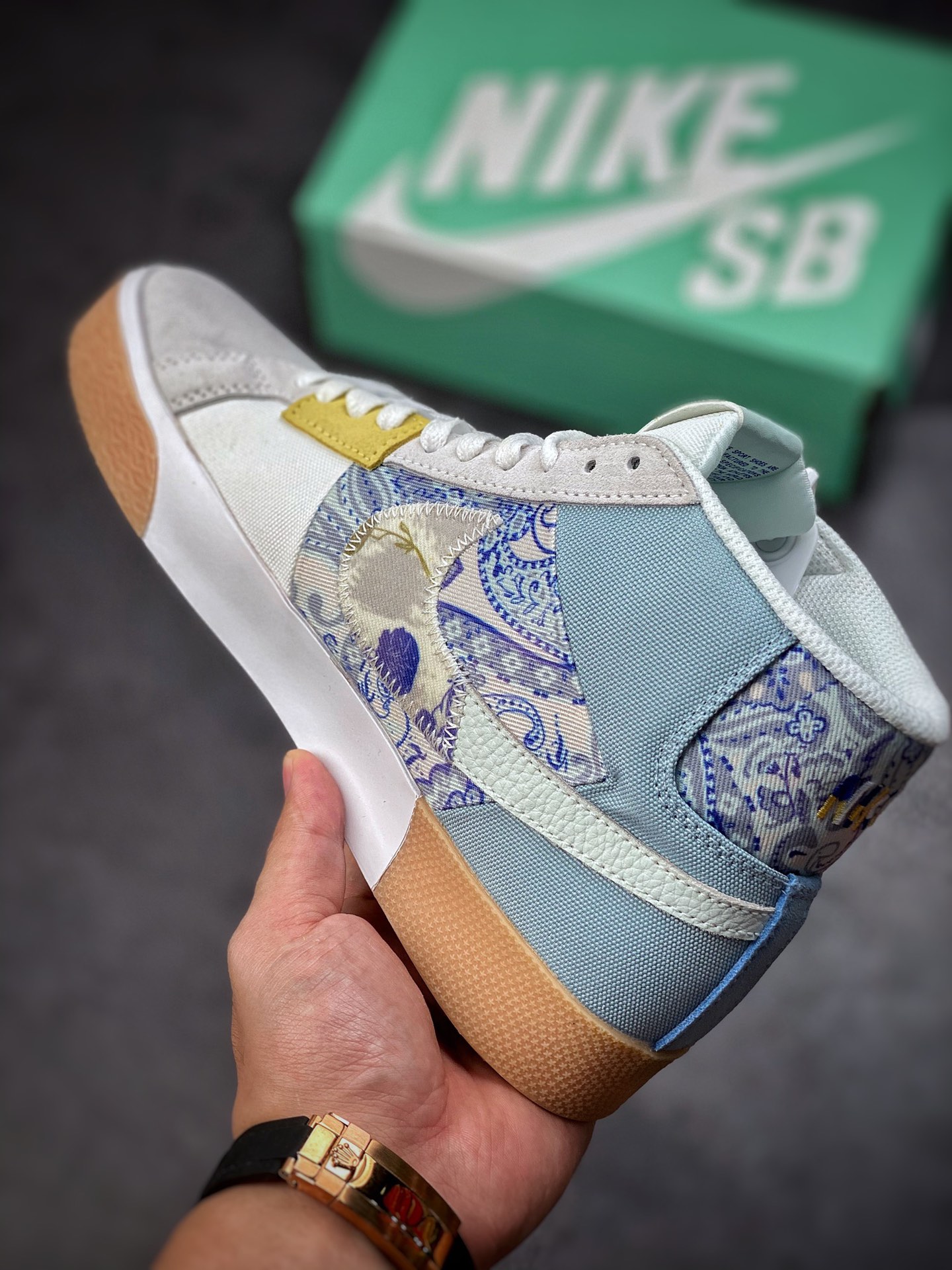 170 Nike SB Zoom Blazer Mid 浅米蓝腰果花 DM0859-400