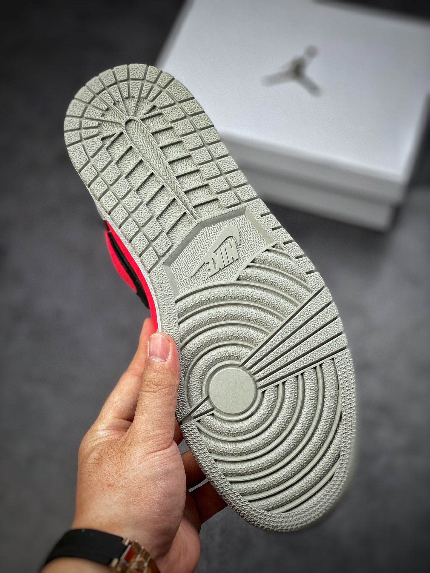 240 原装裸鞋级 市面最高工艺产物 Air Jordan 1 Low SE纯原系列 DC0774-060