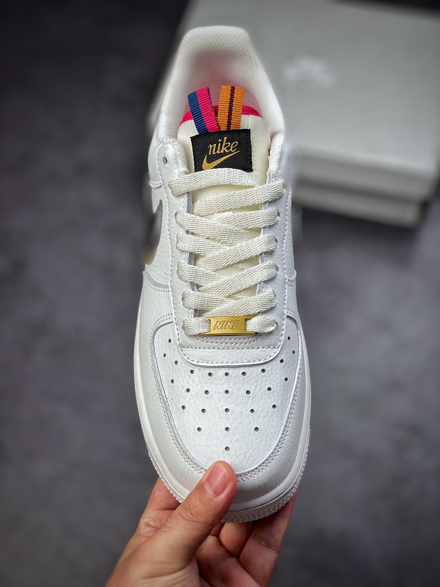 200 Nike Air Force 1 Low 07 白金银双钩 DH9595-001