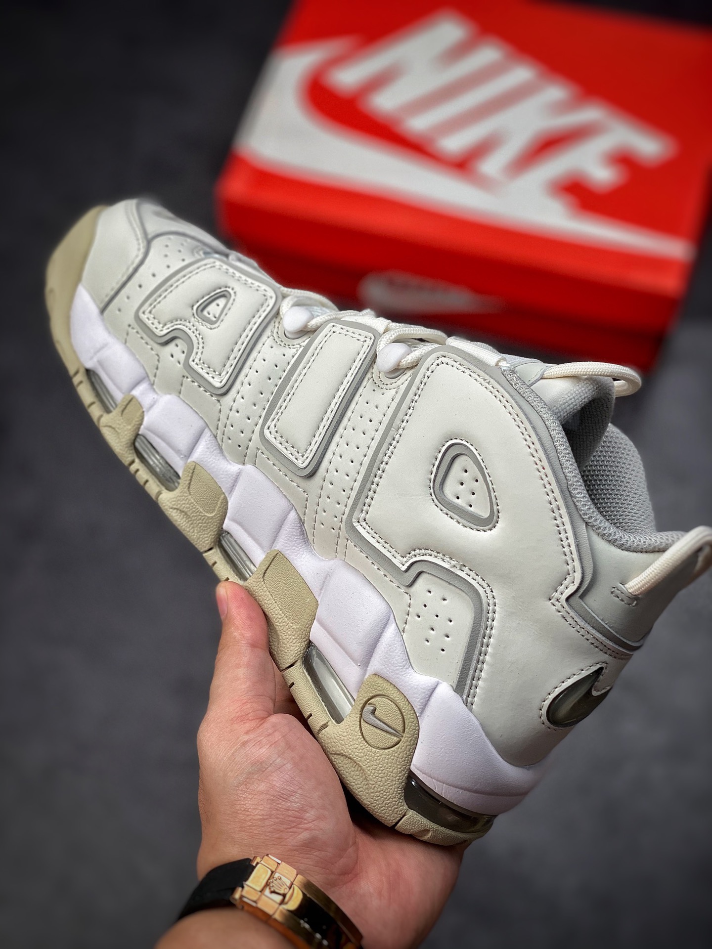 260 Nike Air More Uptempo 皮蓬复古篮球鞋 白色 DM1023-001