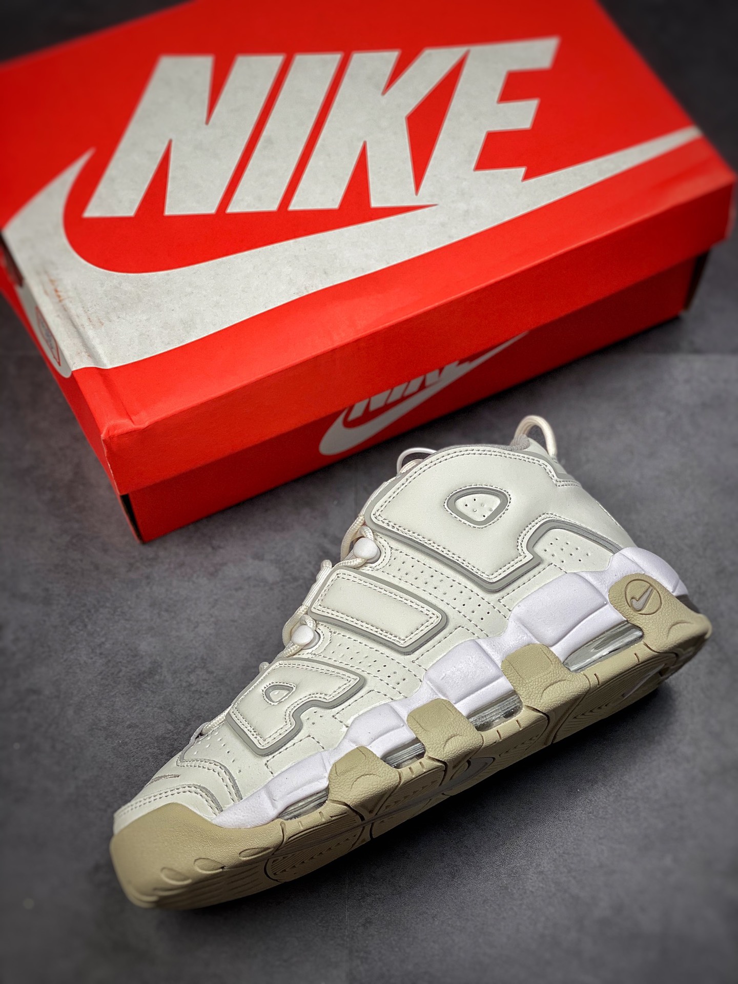 260 Nike Air More Uptempo 皮蓬复古篮球鞋 白色 DM1023-001